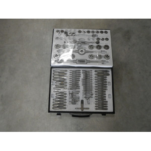 COFFRET DE TARAUDS ET...